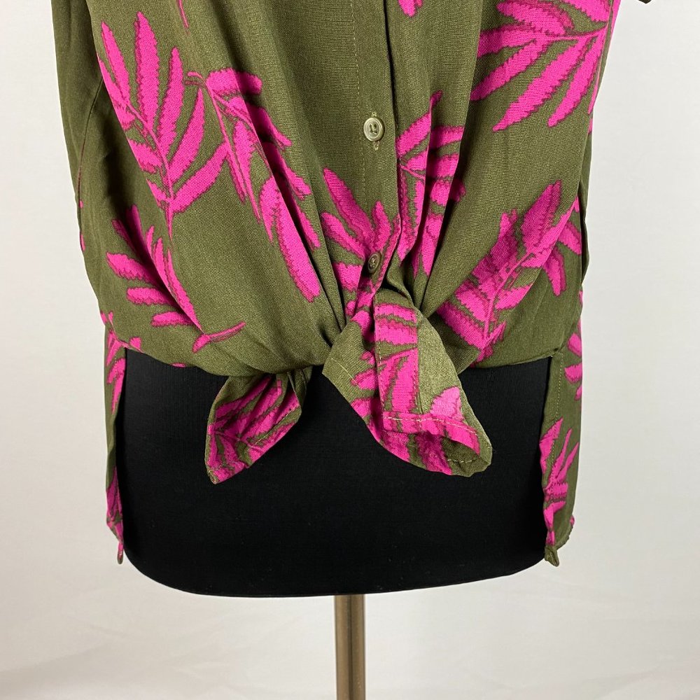 Massini L Leaf Patterned Button Down Slit Sides - image 7